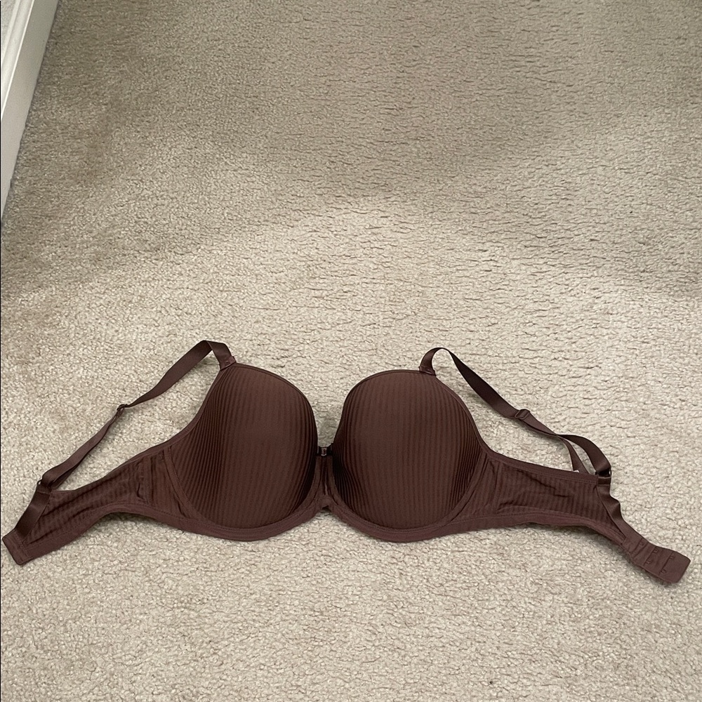 Preowned Freya Idol Underwire Molded chocolate brown T-Shirt Bras 34F